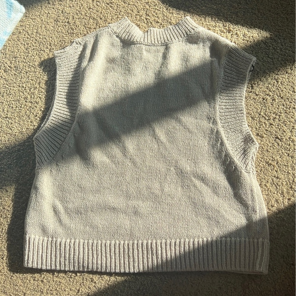 h&m sweater vest